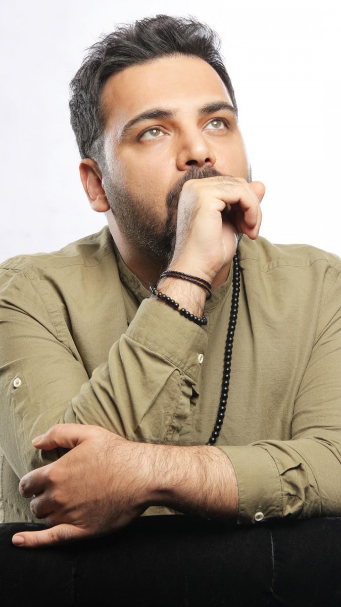 احسان علیخانی-مجری